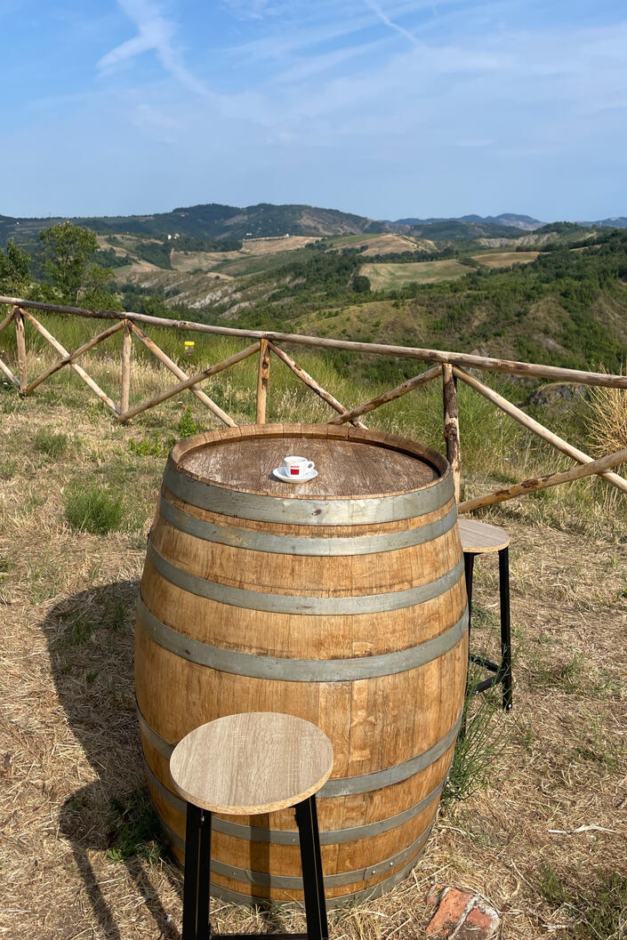 Vespa túra Emilia-Romagna dombvidékén Vespa túra Toszkána ciprusfás útján