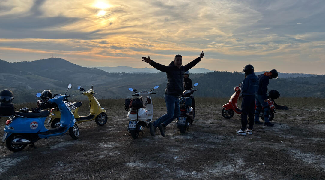 Első napunk – megérkeztünk az olasz dombok közé! 🛵 Első napunk – megérkeztünk az olasz dombok közé! 🛵